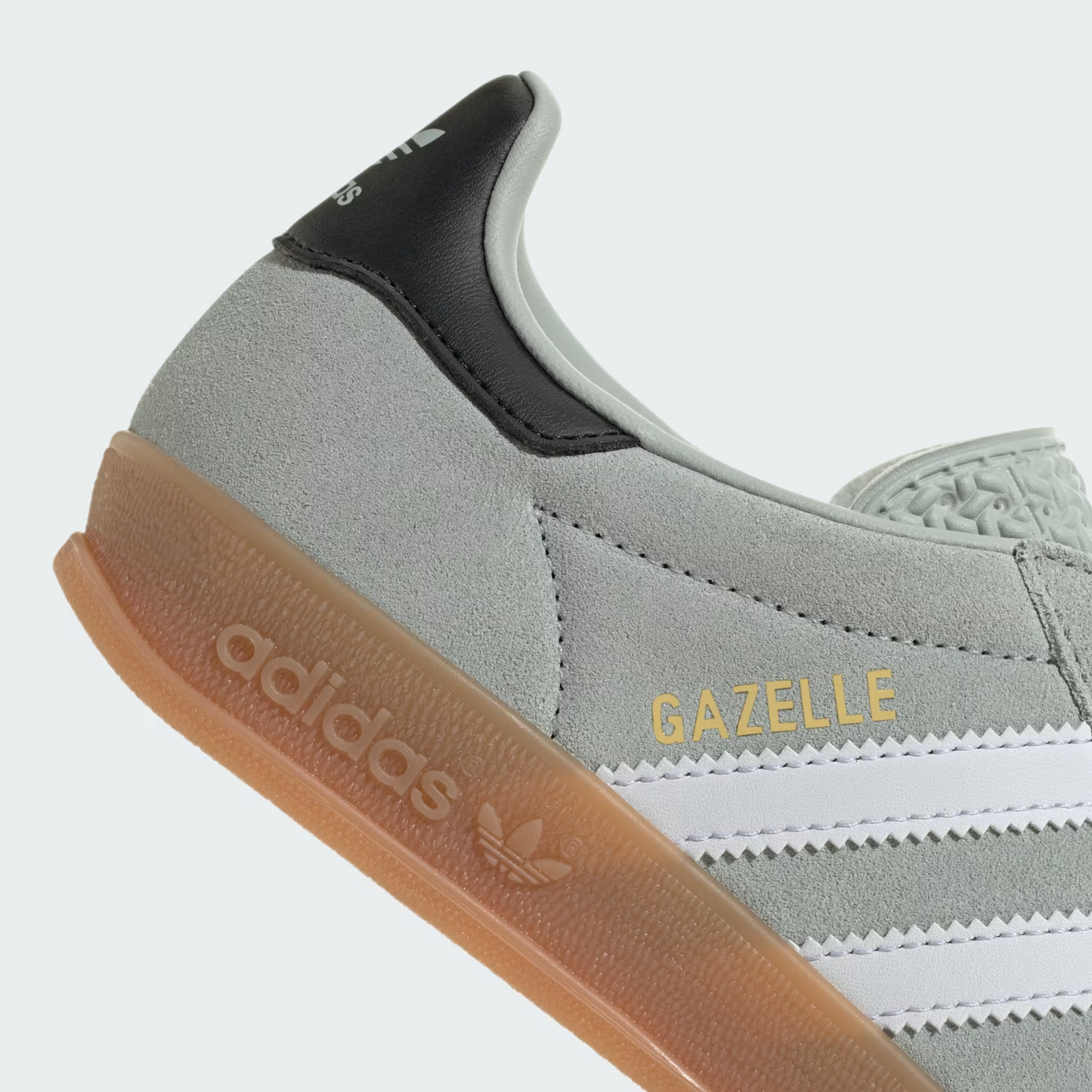 adidas Big Kids Gazelle Indoor Sneakers Silver Size 6.5 Brand New!