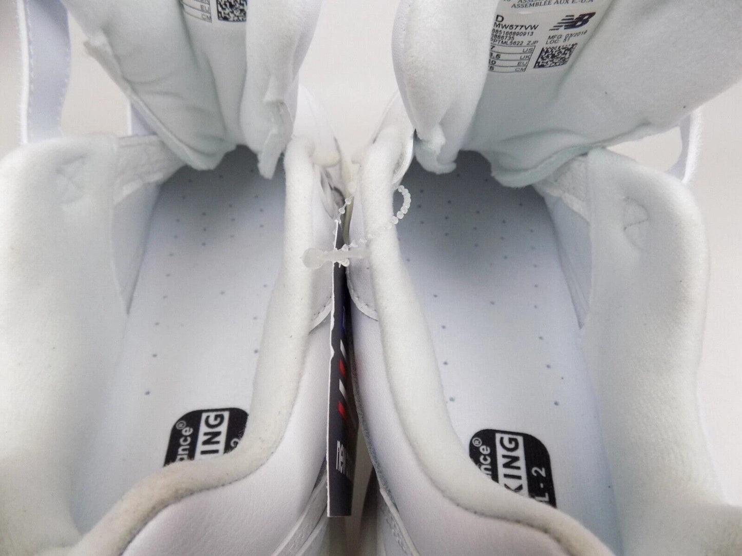 New Balance Women's 577 Shoes All White Size 7 Brand New!