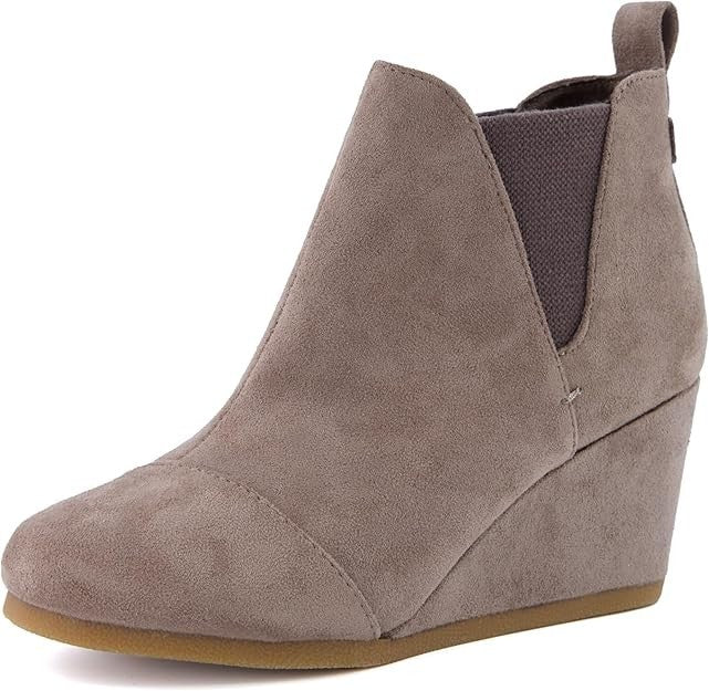 Dunes Women's Zoey Wedge Bootie TAUPE Size 8.5M Brand New!