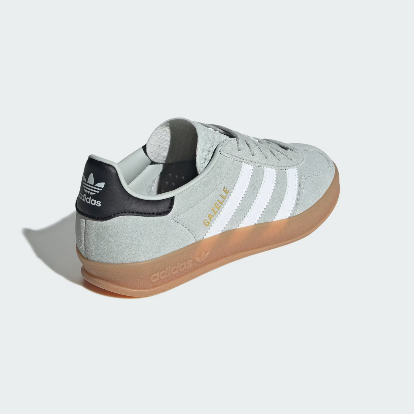 adidas Big Kids Gazelle Indoor Sneakers silver Size 5.5 brand New!
