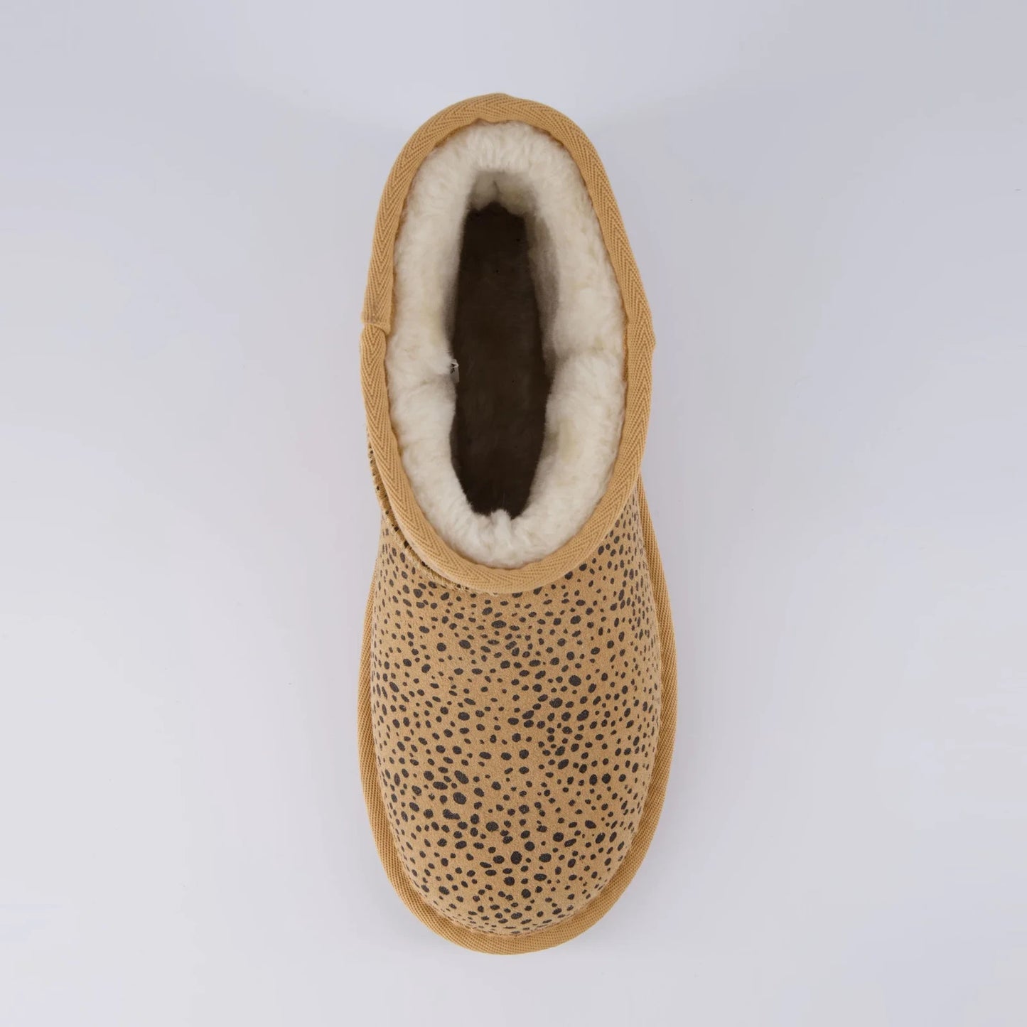 Cushionaire Hip 2 Genuine Suede Ankle Boots for Women Cheetah Size 6.5M