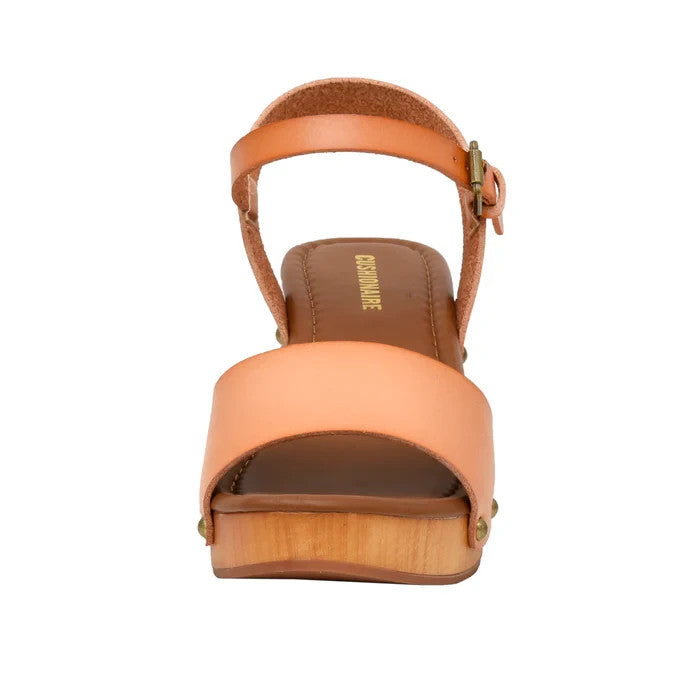 CUSHIONAIRE Sloan Faux Wood Sandals Honey Size 8.5M Brand New!