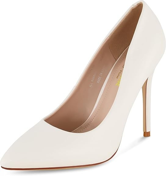 CUSHIONAIRE Women's Alta Dress Pump White Size 8.5M Brand New!