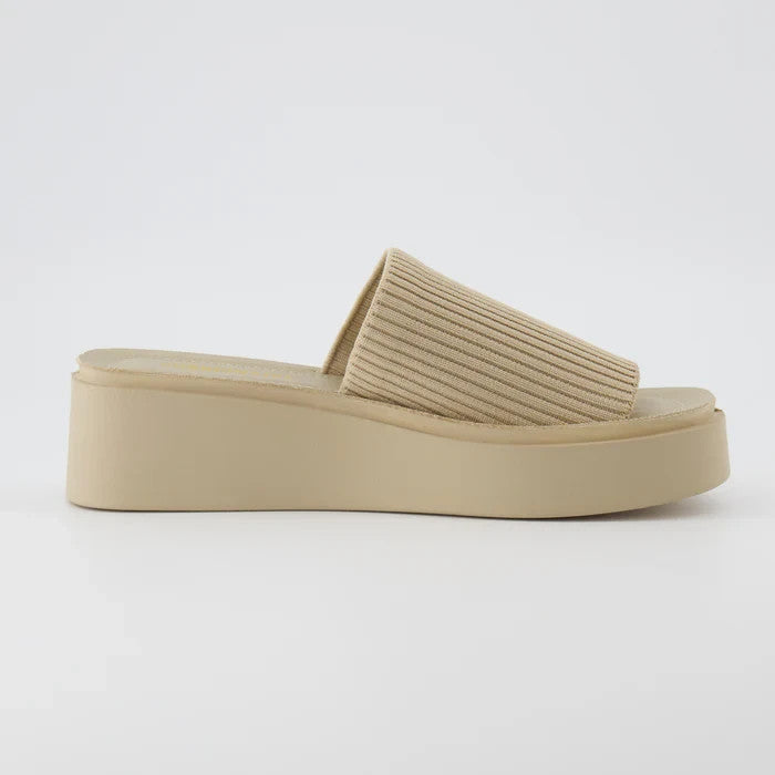 CUSHIONAIRE Pim Knit Platform Sandal TAUPE WEAVE Size 11M Brand New!