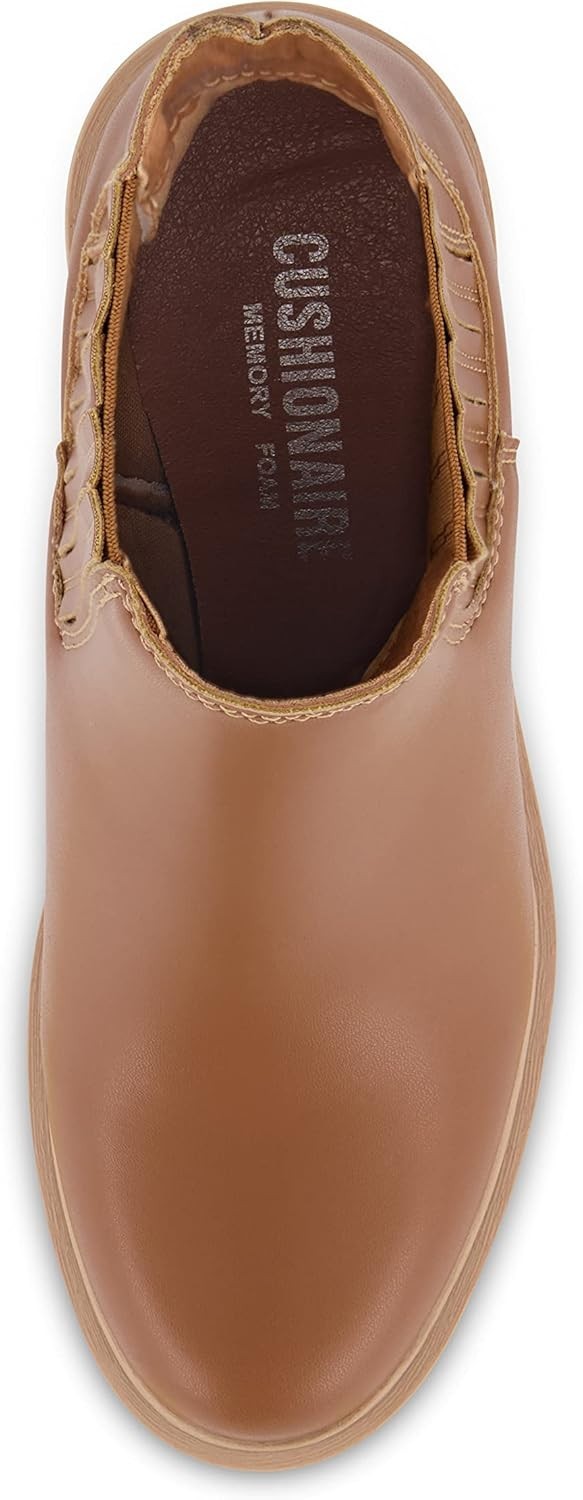 CUSHIONAIRE Women's Beckett Chelsea boot COGNAC Sizer 9.5W Brand New!
