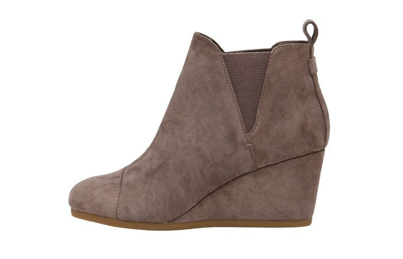 Dunes Women's Zoey Wedge Bootie TAUPE Size 8.5M Brand New!