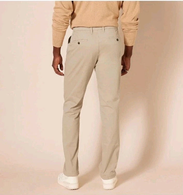 Amazon Essentials Men Classic-Fit Wrinkle-Resistant Flat-Front Chino Pant 36X32