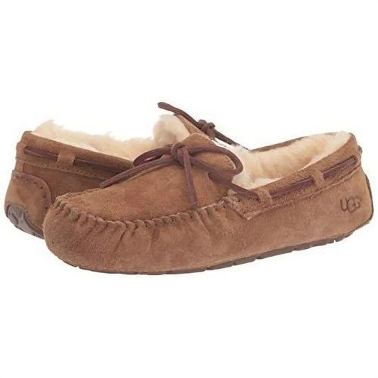 UGG Women's Australia Dakota Slipper size 5