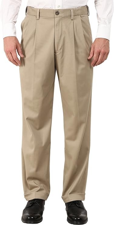 Dockers Men's Relaxed Fit Comfort Khaki Pants New with Tags!