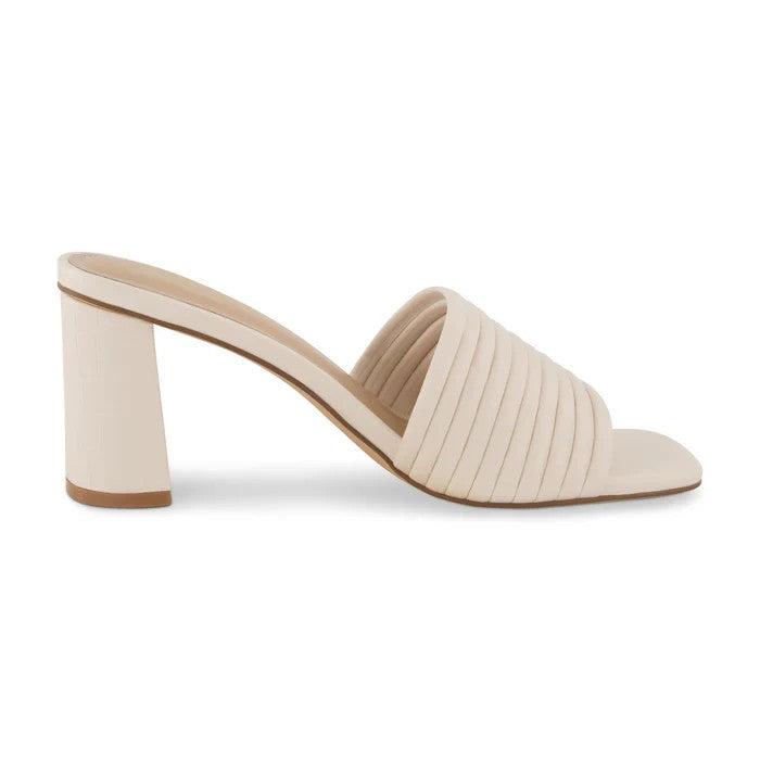 CUSHIONAIRE Irma One Band Dress Heel Cream Size 11M Brand New!