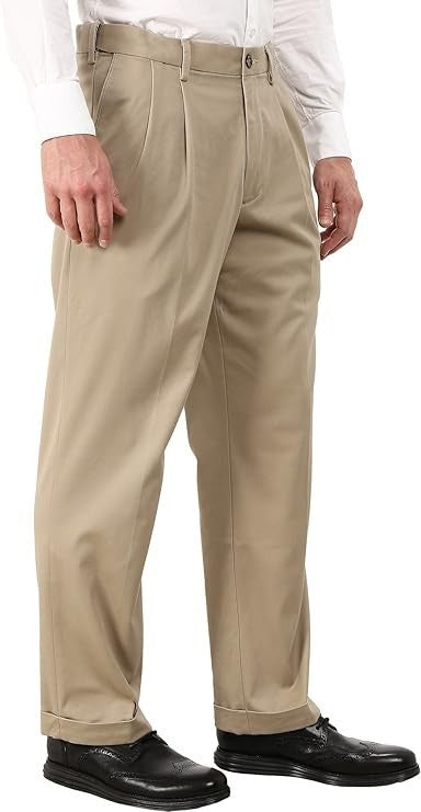 Dockers Men's Relaxed Fit Comfort Khaki Pants New with Tags!