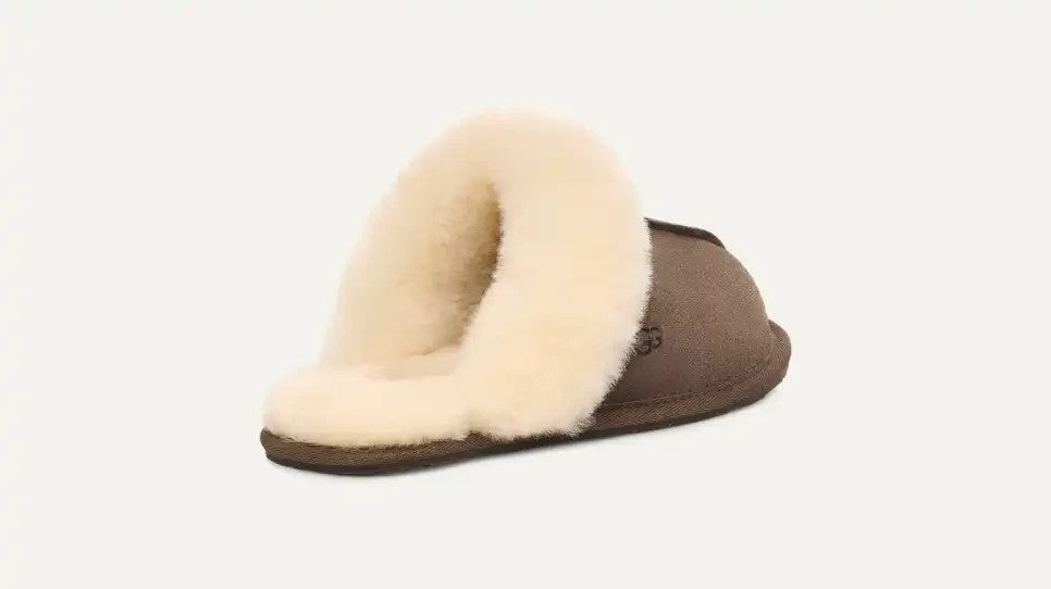 UGG Women's Scuffette II Size 5 Brand New!!