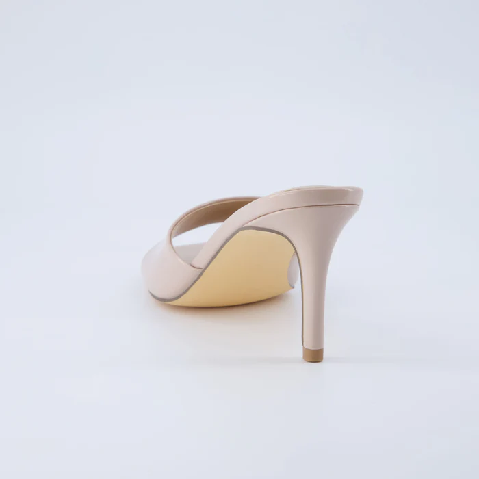 CUSHIONAIRE Evie One Band Dress Heel Nude Patent Size 11 Brand New!