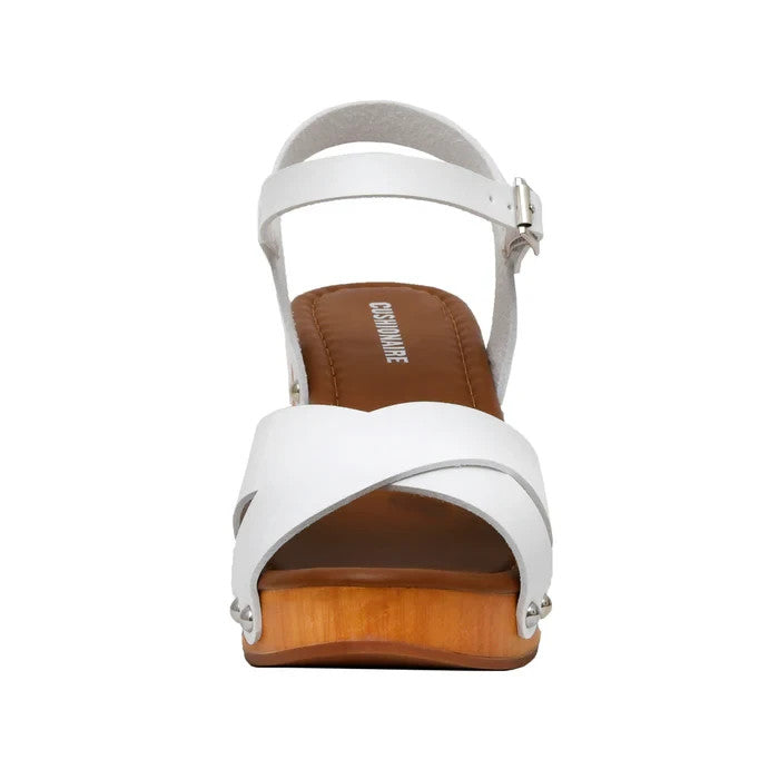 CUSHIONAIRE Slate Faux Wood Sandals WHITE Size 9M Brand New!