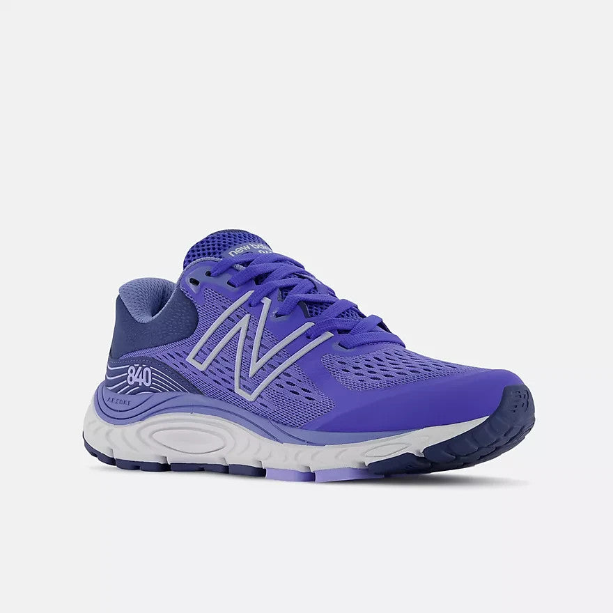 New Balance Women's 840 V5 Running Shoe Size 5.5 Brand New!