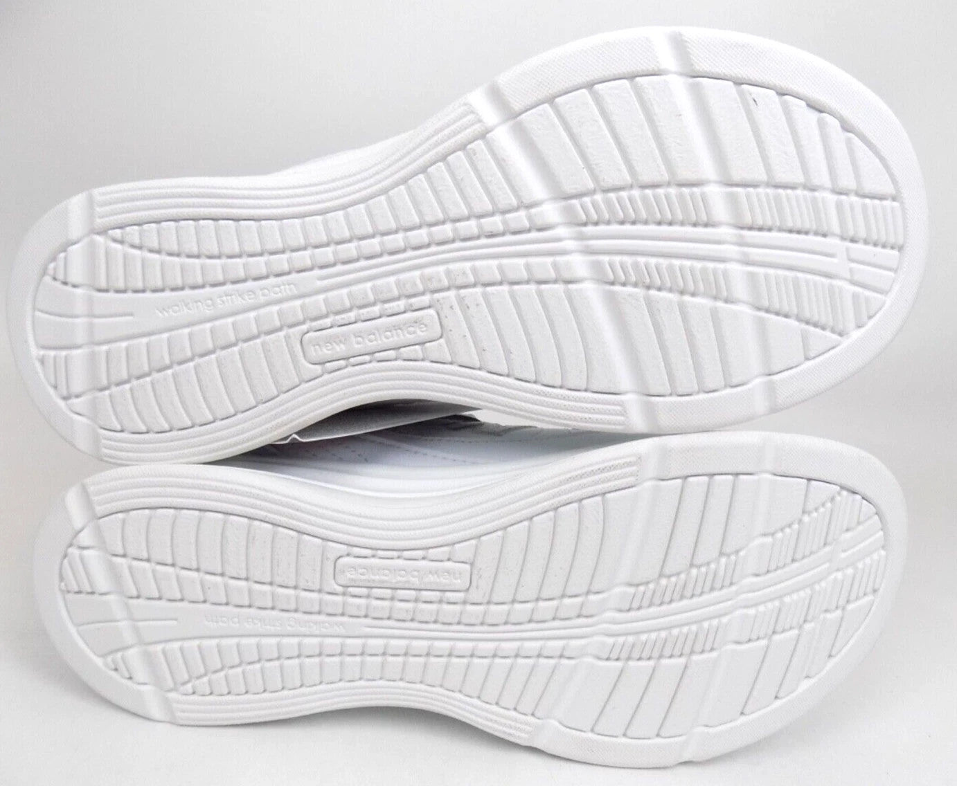 New Balance Women's 577 Shoes All White Size 7 Brand New!