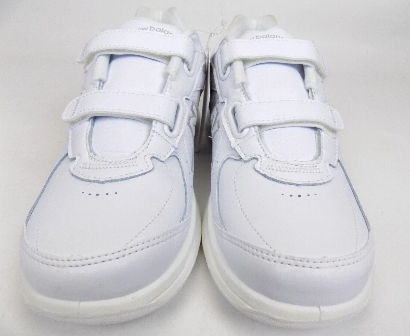 New Balance Women's 577 Shoes All White Size 7 Brand New!