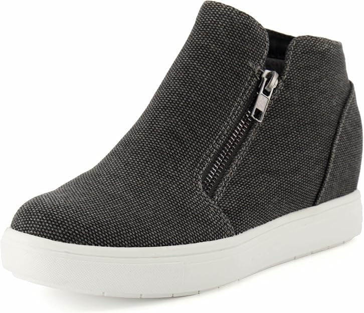CUSHIONAIRE Women's Hart Hidden Wedge Sneaker Black Canvas Size 9M Brand New!
