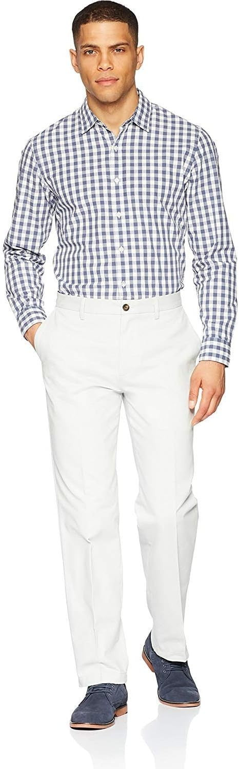 Amazon Essentials Men Classic-Fit Wrinkle-Resistant Flat-Front Chino Pant