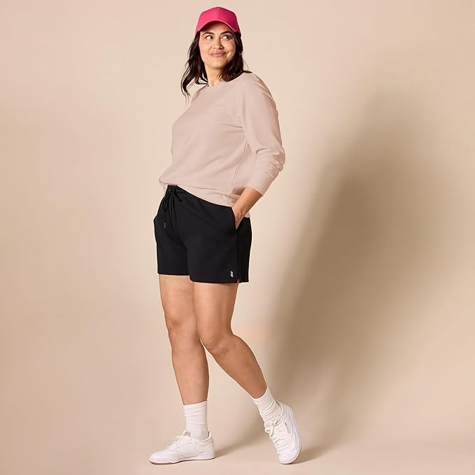 Amazon Essentials Women's Fleece Crewneck Sweatshirt Light Pink Size Medium NWT