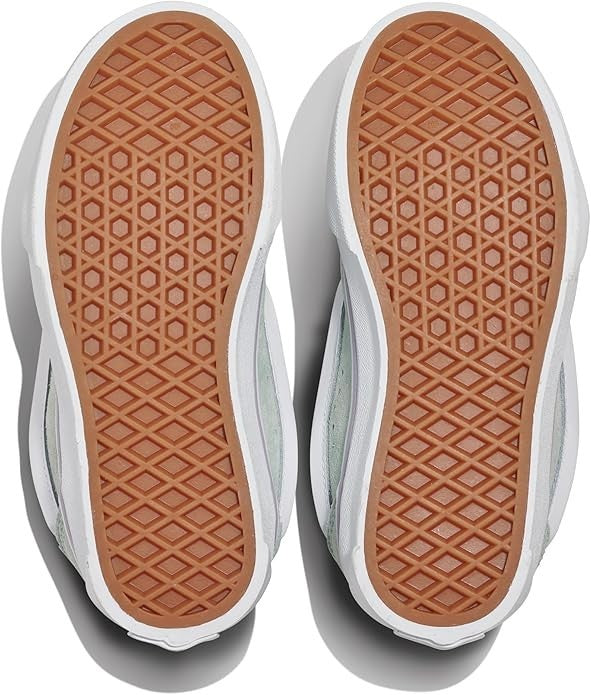 Vans Little Kids' Knu Skool '90s Retro Puffy Low-Top Sneakers Size 13 Kids