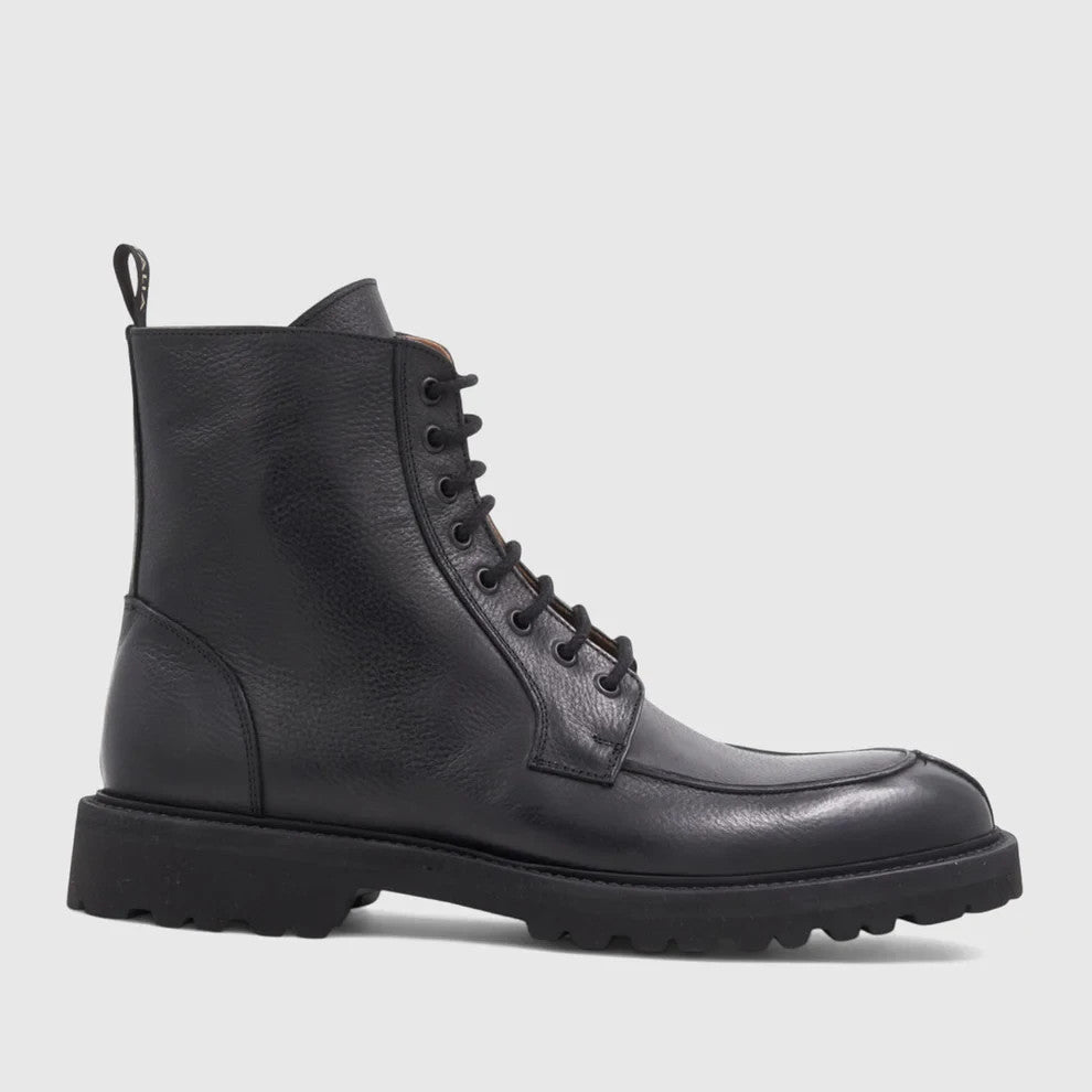 Aquatalia Women's Danny Lace Up Boot Size 12M New in Box!