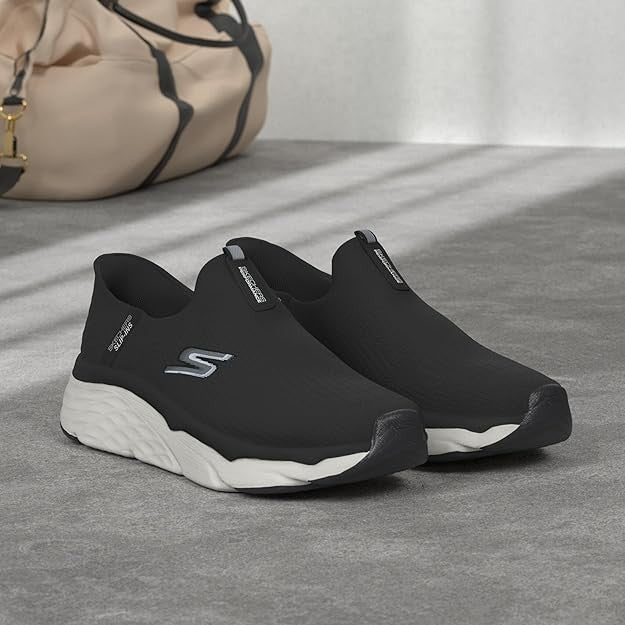 Skechers Women's Hands Free Slip-Ins Max Cushioning Elite 2.0 Sneaker Size 6