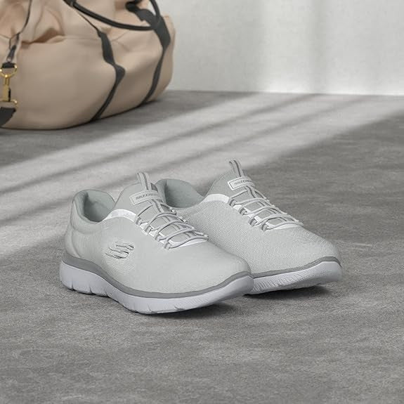 Skechers womens Summits Sneaker,(WhiteSilver), 8.5 US New with Tags!