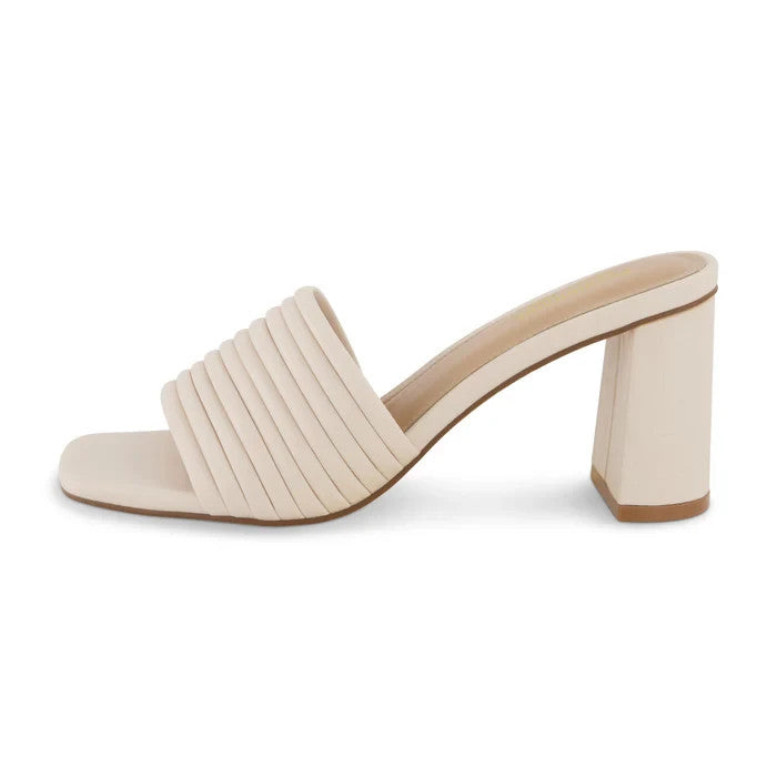 CUSHIONAIRE Irma One Band Dress Heel Cream Size 11M Brand New!