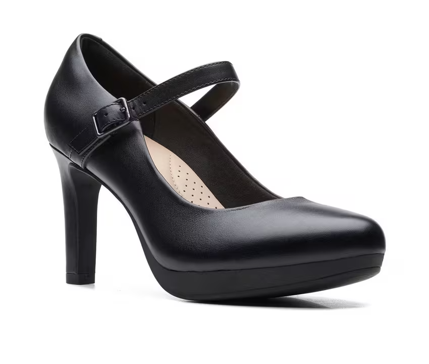 Clarks Women's Ambyr Shine Leather Pumps Size 8.5M Brand New!