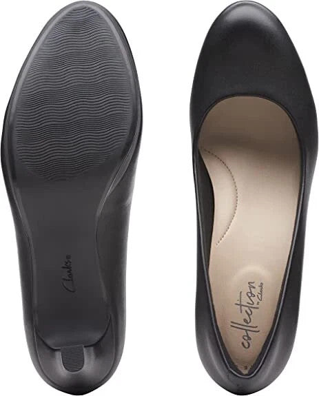 Clarks Women's Adriel Viola Dress Pumps Size 8.5M Brand New!