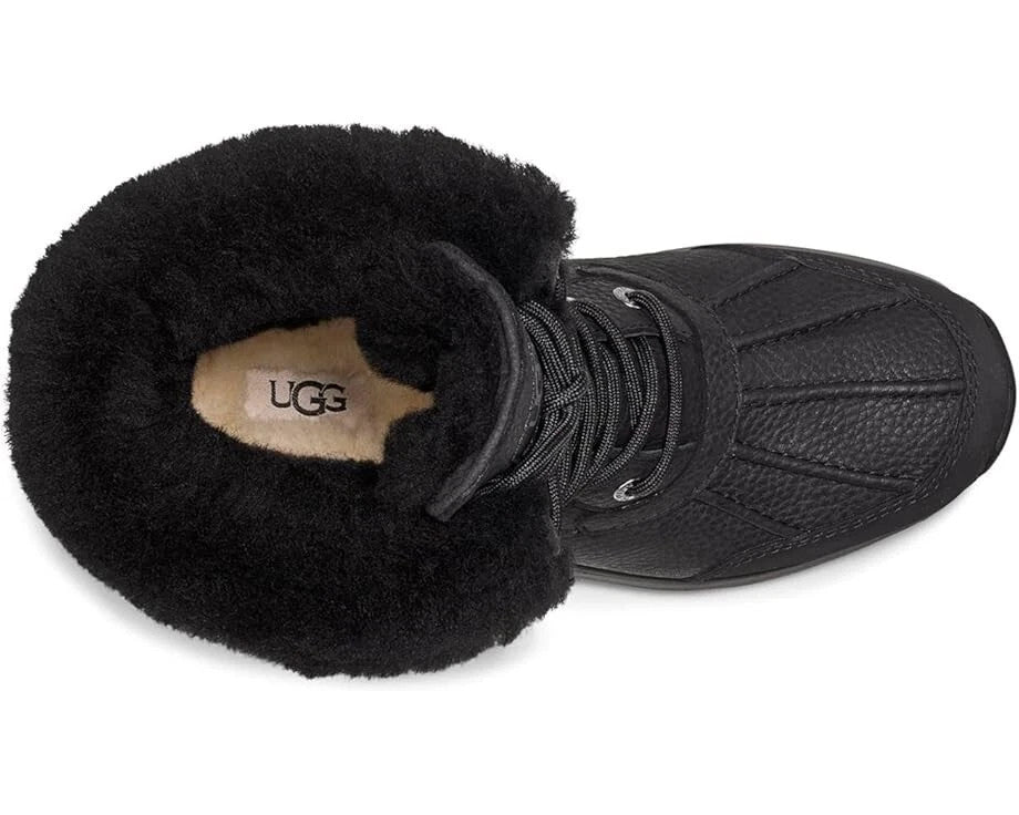 UGG 174 Adirondack Boot III Women's Boot  Size 8 Brand New!