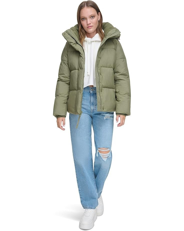 Levi's Women's Quilted Selma Hooded Puffer Jacket Size Small Brand New!