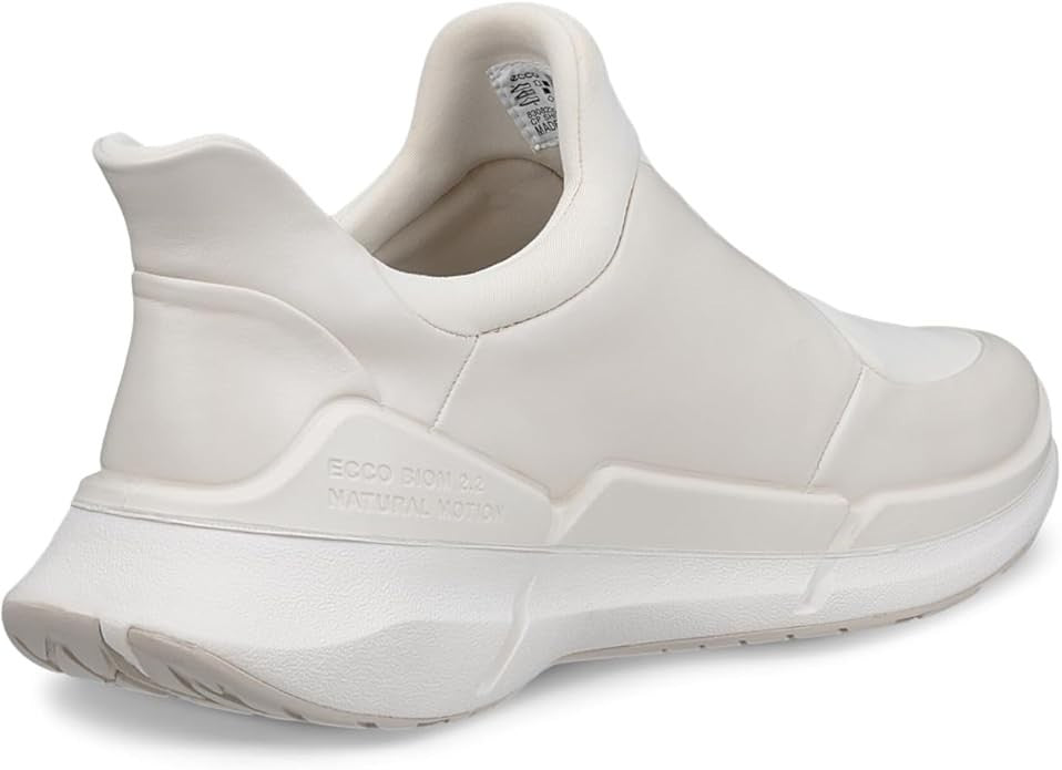 ECCO Women's Biom 2.2 Traveler Slip On Size 7.5 Brand New!