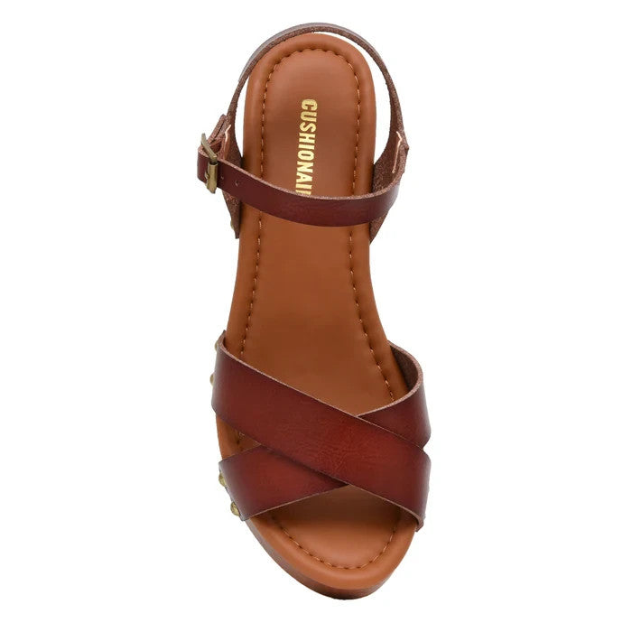 CUSHIONAIRE Slate Faux Wood Sandals WHISKEY Size 9M Brand New!