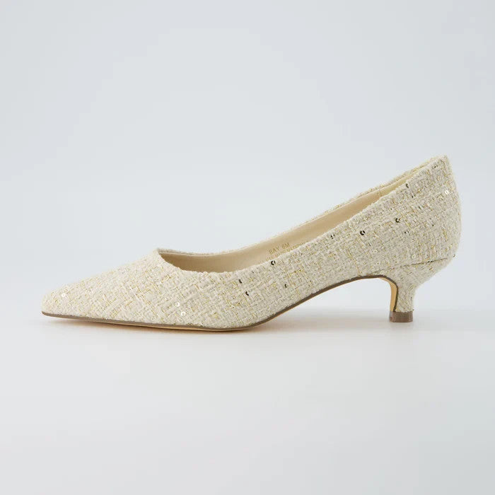 CUSHIONAIRE Women's Bay Kitten Heel Pump BEIGE Size 10M Brand New!