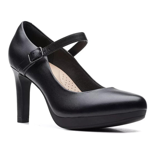 Clarks Women's Ambyr Shine Leather Pumps Size 8.5M Brand New!