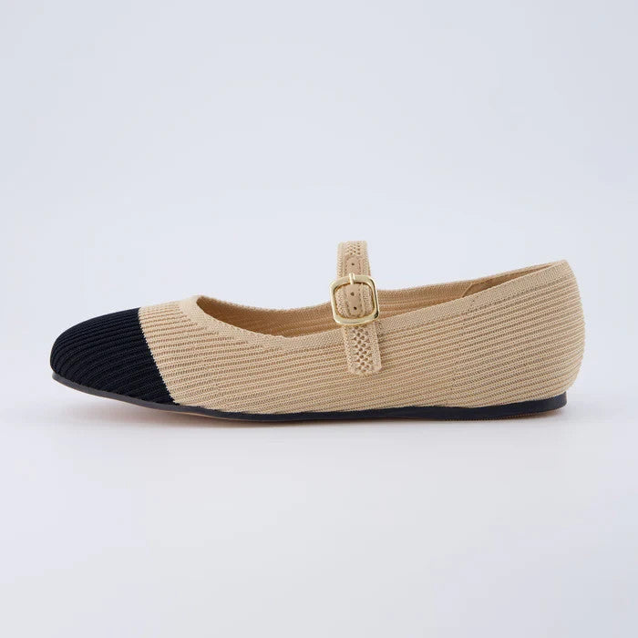 CUSHIONAIRE Women's Petal Mary Jane Knit Flat Beige/Black Size 6.5W