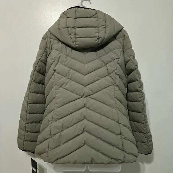 DKNY Bib-front Lightweight Puffer SAGE Size Small New with Tags