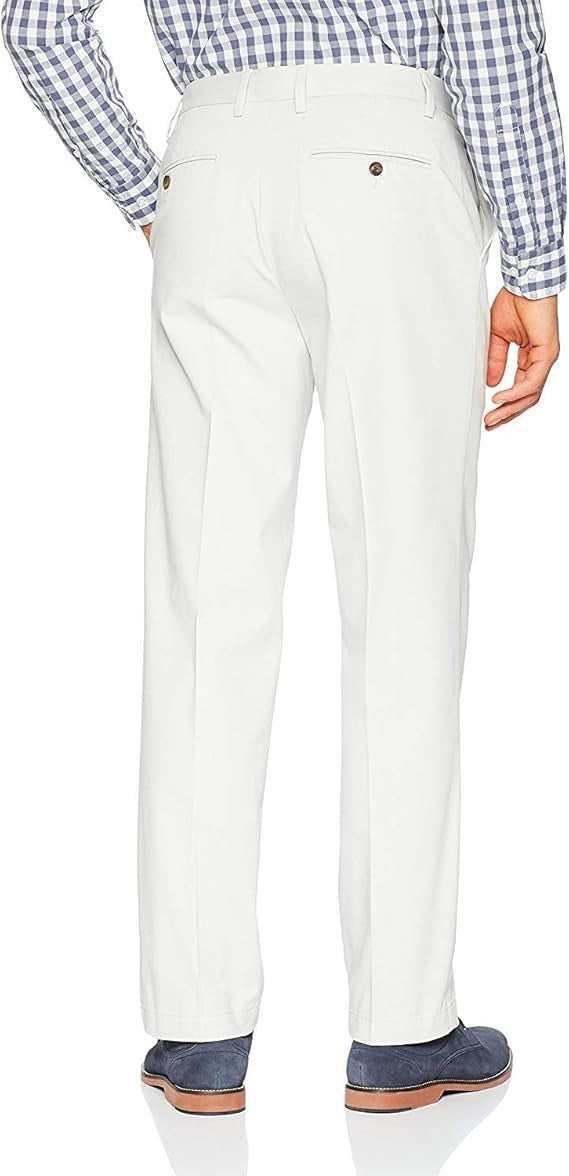 Amazon Essentials Men Classic-Fit Wrinkle-Resistant Flat-Front Chino Pant