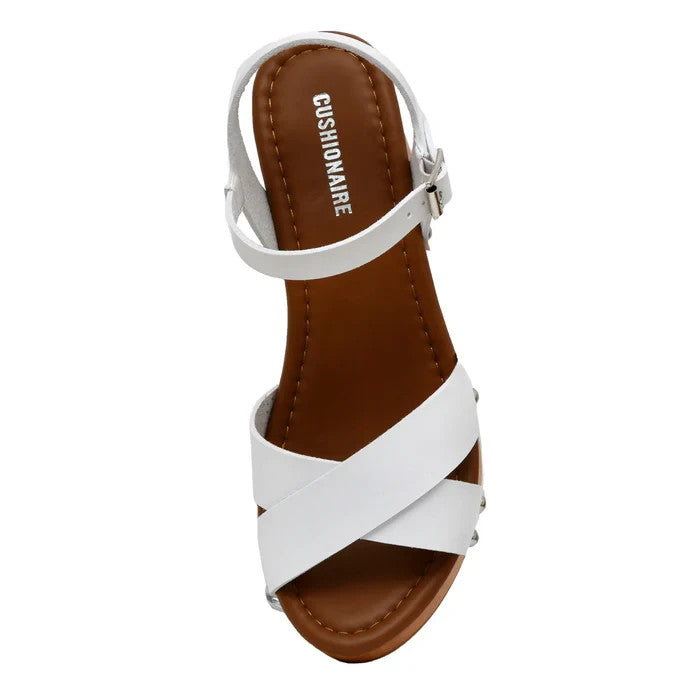 CUSHIONAIRE Slate Faux Wood Sandals WHITE Size 8.5M Brand New!